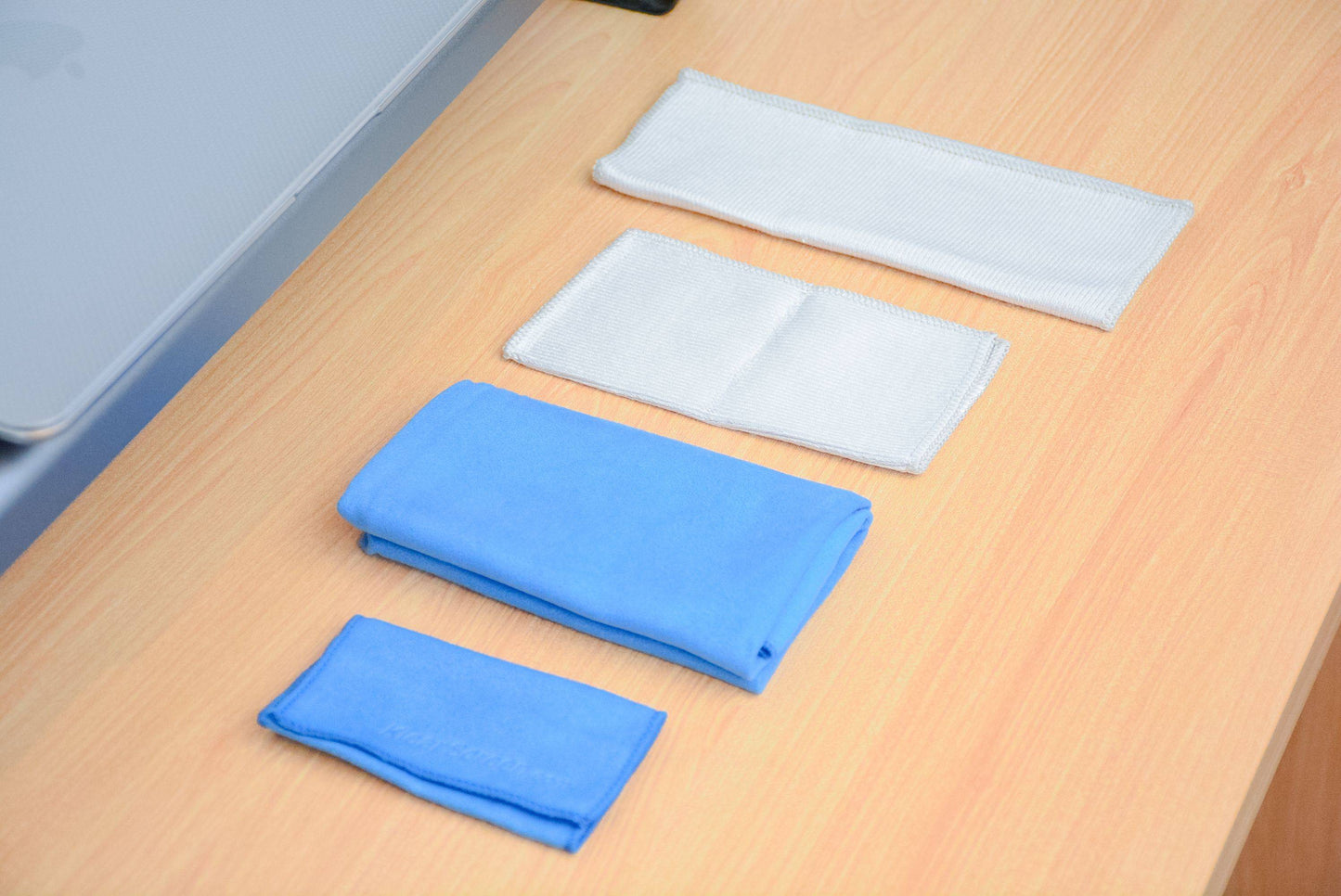 Iklear 6 y 2 Oz Kit De Limpieza para Pantalla de iPad iPhone Mac Display Pc